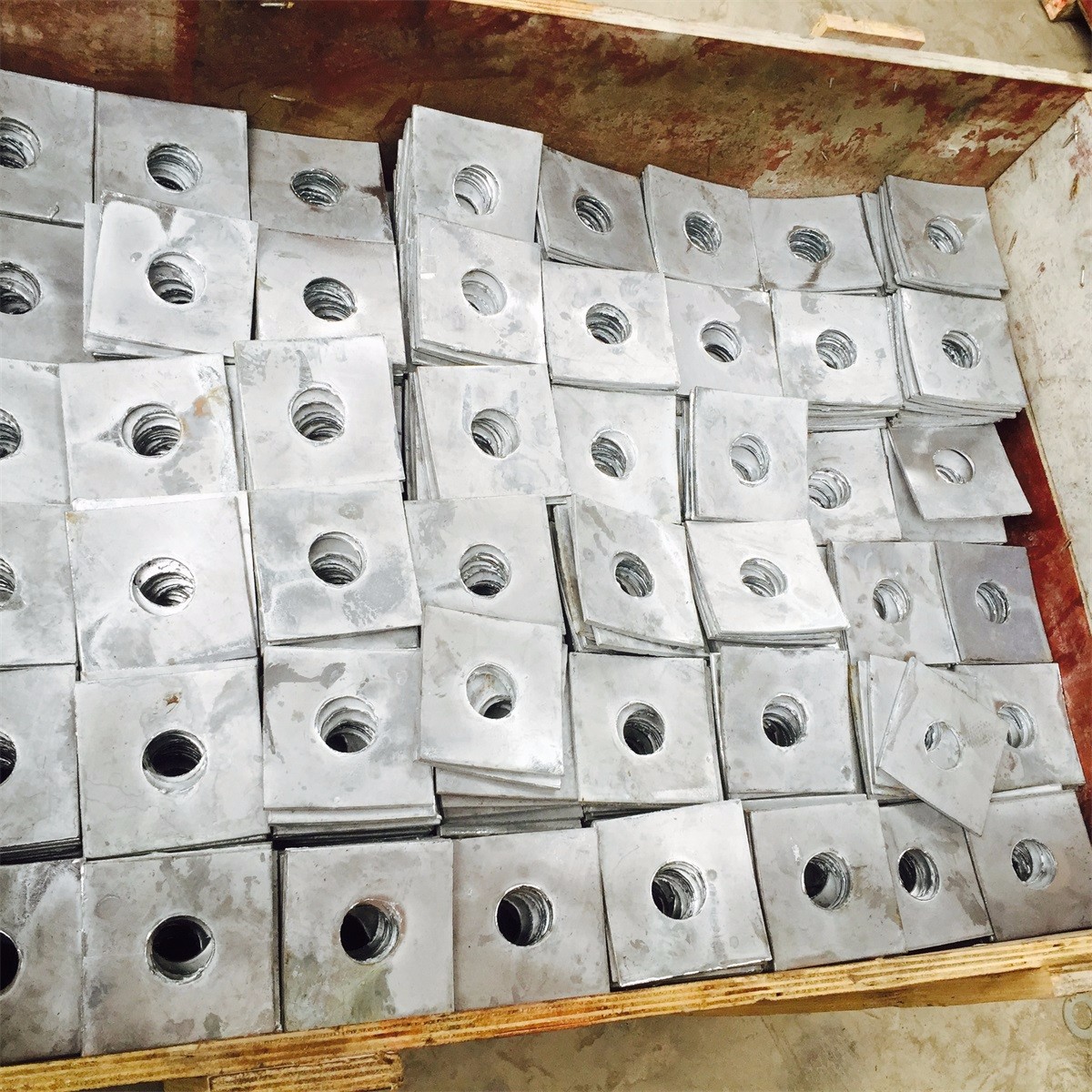 預(yù)埋件（金屬配件）