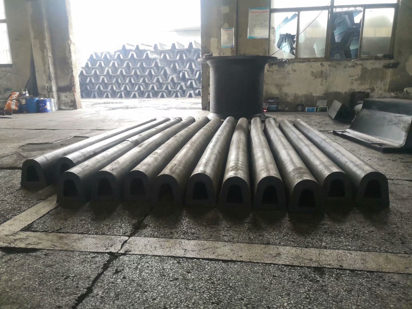 D型橡膠護(hù)舷